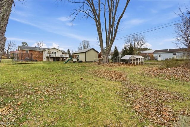 9 Oakbrook Lane, Mineral Wells, WV 26150