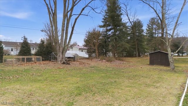 9 Oakbrook Lane, Mineral Wells, WV 26150