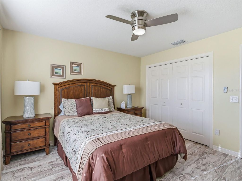 Image 19 of property listing at 3780 INFINITY RUN, The Villages, FL 32163