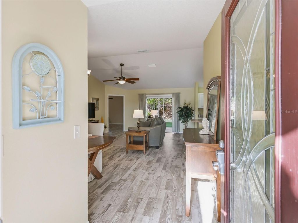 Image 4 of property listing at 3780 INFINITY RUN, The Villages, FL 32163