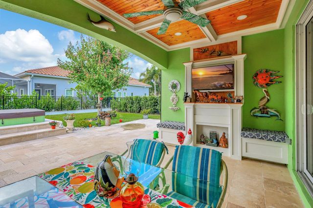 5496 SW Gray Fox Drive, Palm City, FL 34990