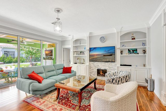 5496 SW Gray Fox Drive, Palm City, FL 34990