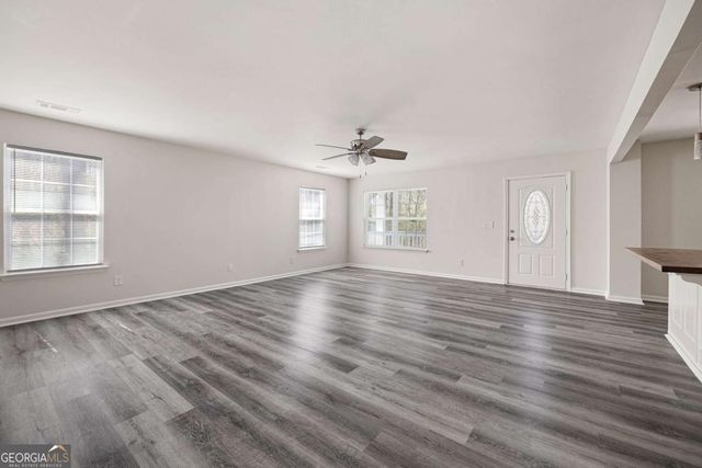 415 Heritage Row, Woodstock, GA 30188
