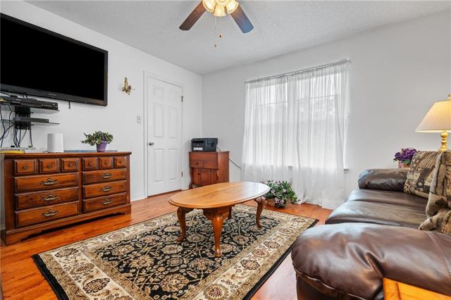 6648 Sugar Creek Drive S, Mobile, AL 36695