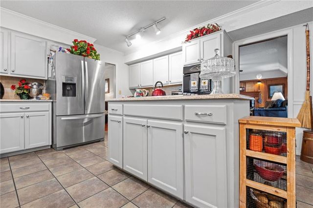 6648 Sugar Creek Drive S, Mobile, AL 36695