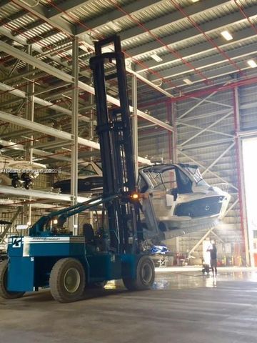 400 Sunny Isles Blvd DD121, Sunny Isles Beach, FL 33160