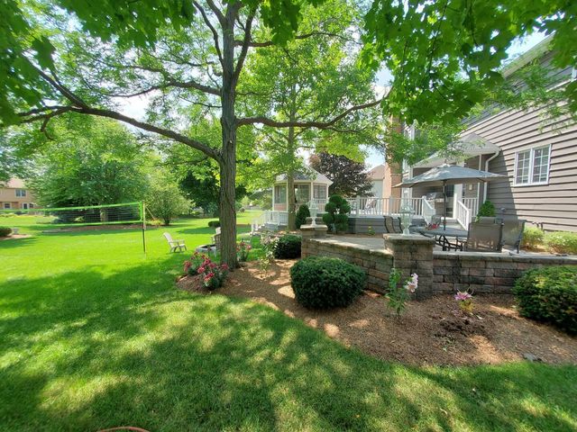 3621 Bunker Hill Drive, Algonquin, IL 60102
