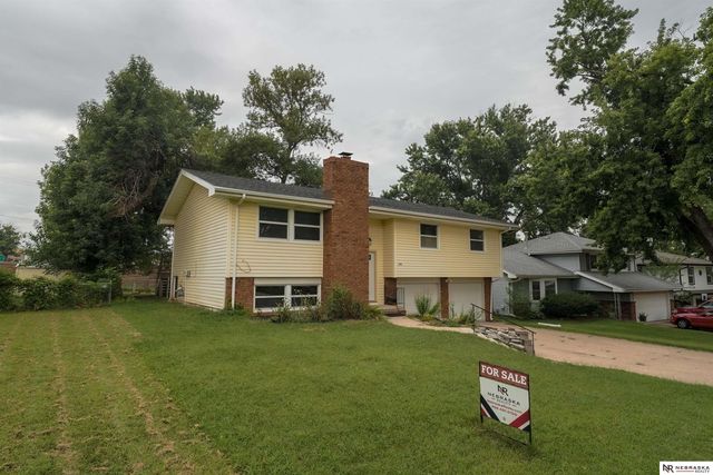 4116 N 101st Street, Omaha, NE 68134