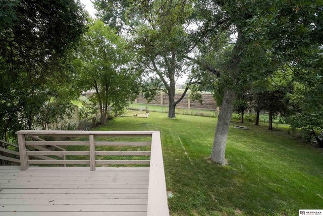 4116 N 101st Street, Omaha, NE 68134