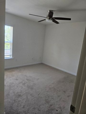 447 Whispering Breeze Lane, Summerville, SC 29486