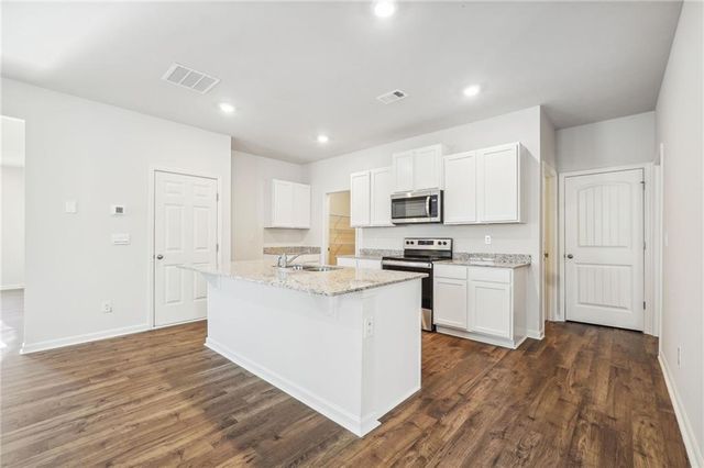 207 Whitewood Drive, Dawsonville, GA 30534