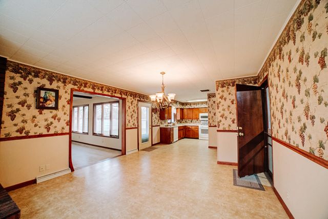 460 S Ralph Street, Watseka, IL 60970