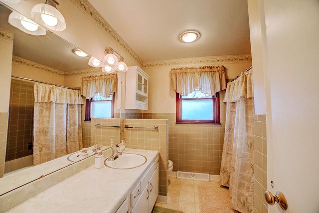 460 S Ralph Street, Watseka, IL 60970