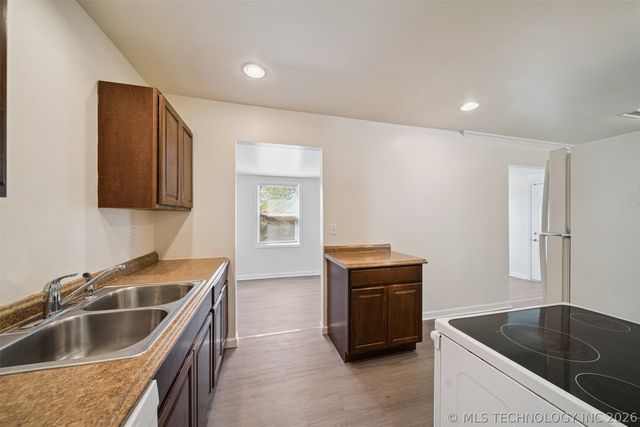 1214 W Marshall Street, Tulsa, OK 74127