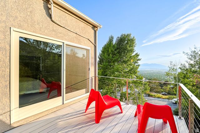 2093 S LAKELINE DR, Salt Lake City, UT 84109