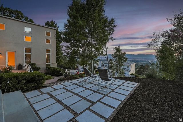 2093 S LAKELINE DR, Salt Lake City, UT 84109