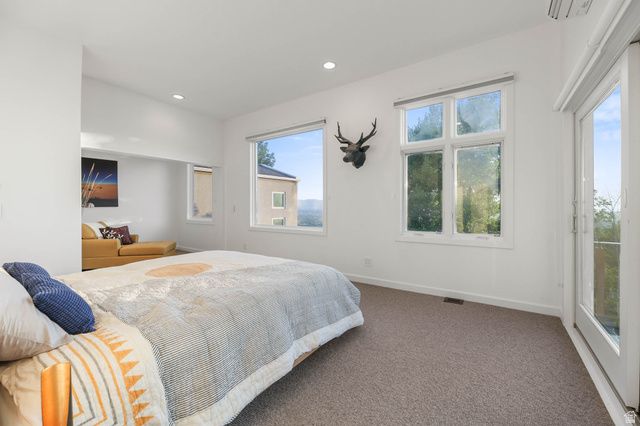 2093 S LAKELINE DR, Salt Lake City, UT 84109