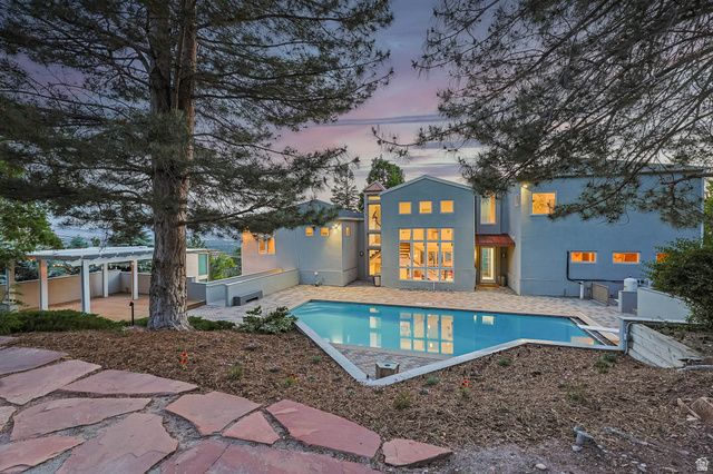 2093 S LAKELINE DR, Salt Lake City, UT 84109