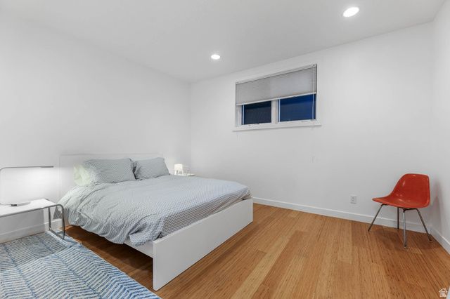 2093 S LAKELINE DR, Salt Lake City, UT 84109