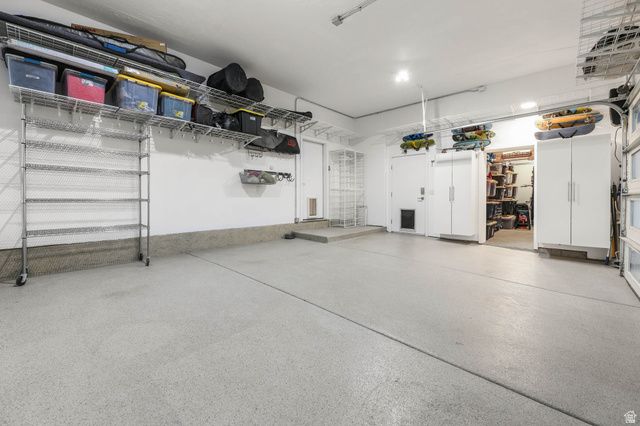 2093 S LAKELINE DR, Salt Lake City, UT 84109