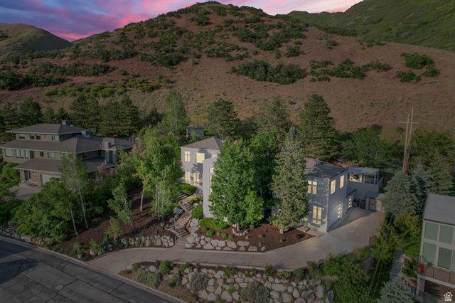 2093 S LAKELINE DR, Salt Lake City, UT 84109