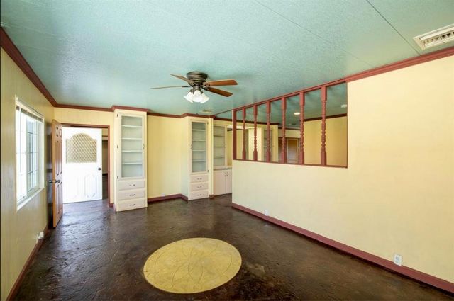 21044 E Meza Ln, Linden, CA 95236