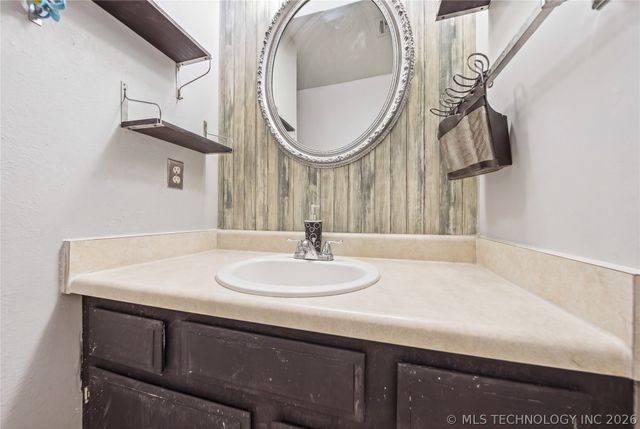 6376 S 80th East Avenue D-41 U-D, Tulsa, OK 74133