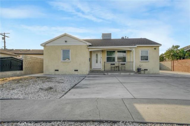 7663 Shadyglade Avenue, North Hollywood, CA 91605