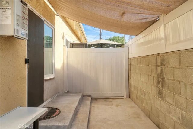 7663 Shadyglade Avenue, North Hollywood, CA 91605