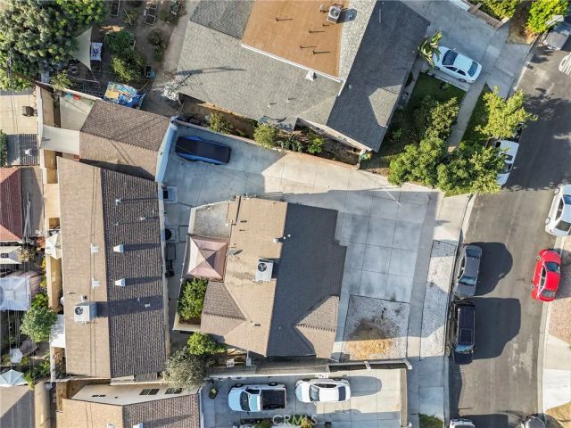7663 Shadyglade Avenue, North Hollywood, CA 91605