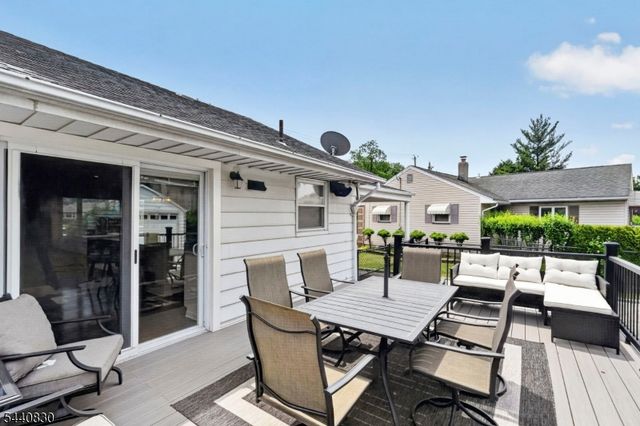 42 Donnalin Pl, Clifton City, NJ 07013