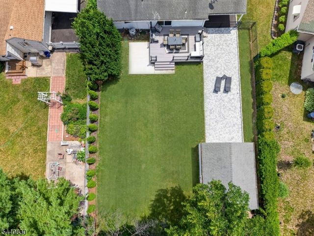 42 Donnalin Pl, Clifton City, NJ 07013