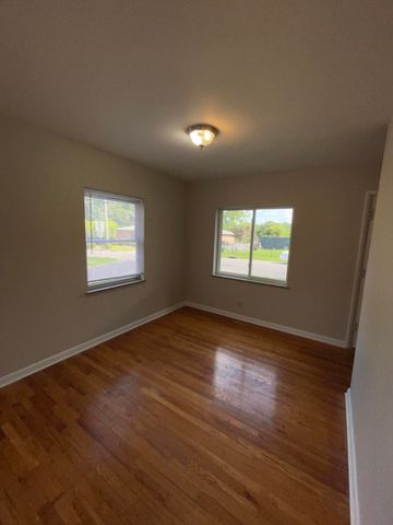 40 Harrison Avenue, Bellevue, KY 41073