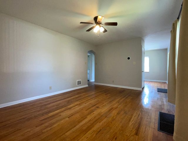 40 Harrison Avenue, Bellevue, KY 41073