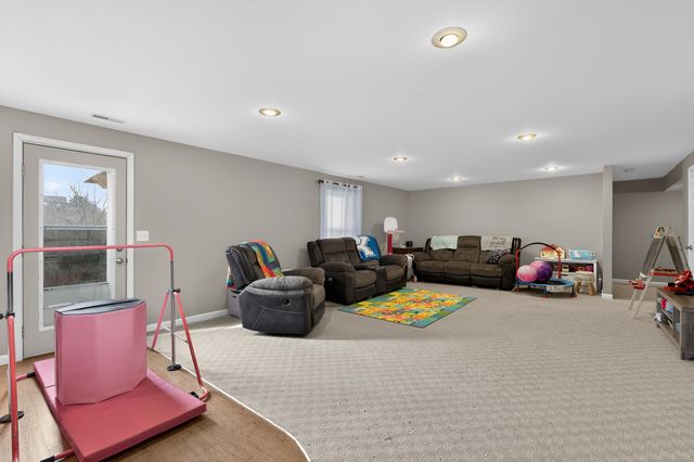 140 Saddlebrook Lane, Dry Ridge, KY 41035