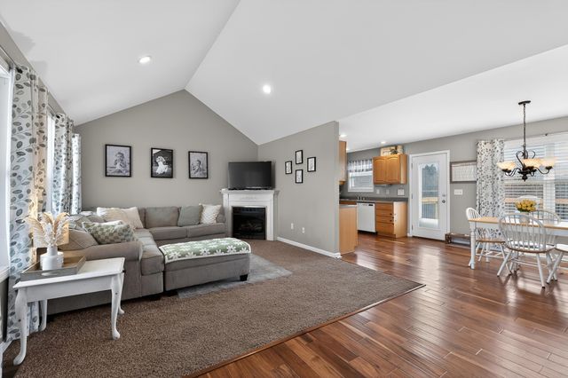 140 Saddlebrook Lane, Dry Ridge, KY 41035