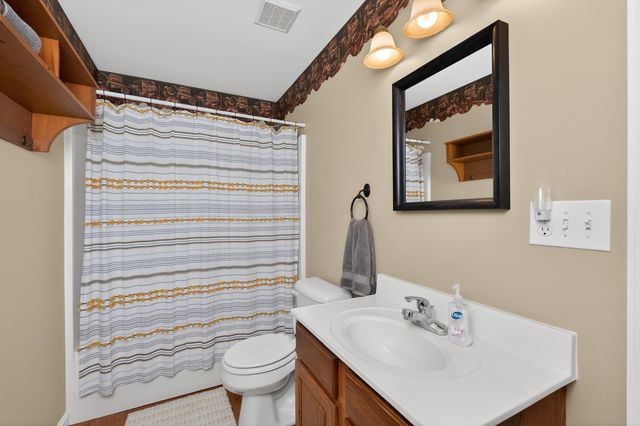 140 Saddlebrook Lane, Dry Ridge, KY 41035