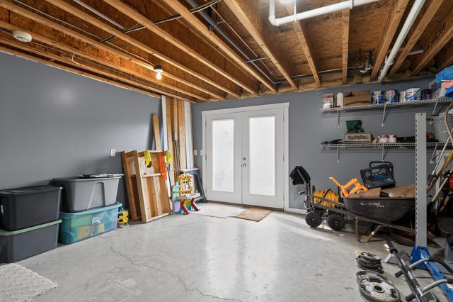 140 Saddlebrook Lane, Dry Ridge, KY 41035