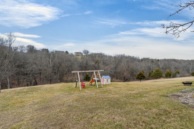 140 Saddlebrook Lane, Dry Ridge, KY 41035