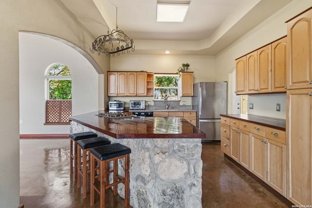 19708 Nottingham, Grey Forest, TX 78023