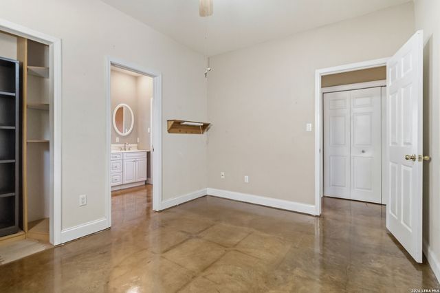 19708 Nottingham, Grey Forest, TX 78023