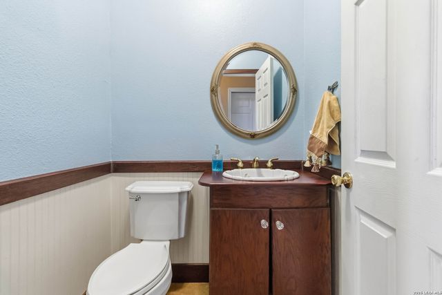 19708 Nottingham, Grey Forest, TX 78023