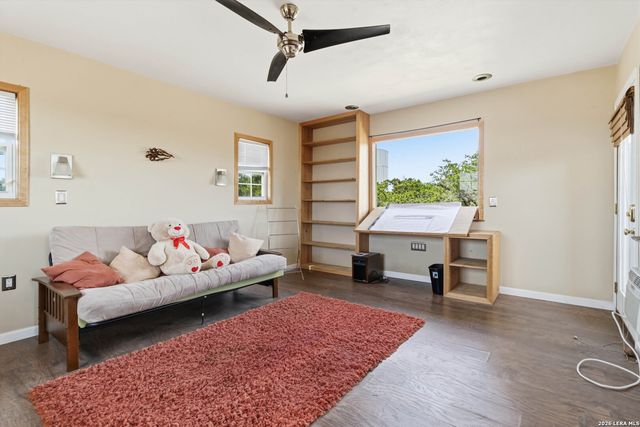 19708 Nottingham, Grey Forest, TX 78023