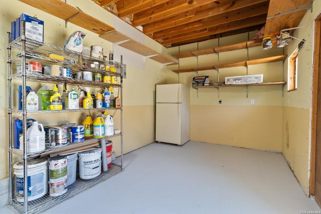 19708 Nottingham, Grey Forest, TX 78023