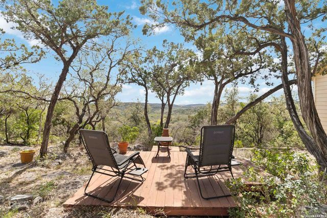 19708 Nottingham, Grey Forest, TX 78023