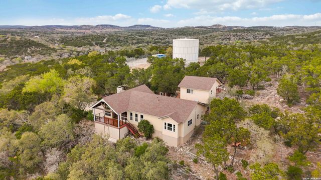 19708 Nottingham, Grey Forest, TX 78023