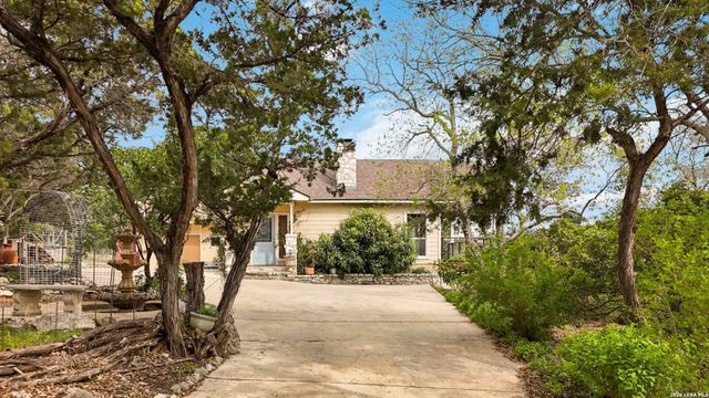 19708 Nottingham, Grey Forest, TX 78023