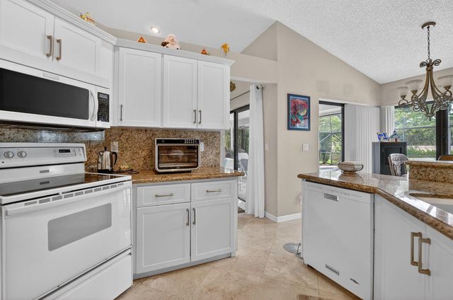 20174 Back Nine Drive, Boca Raton, FL 33498