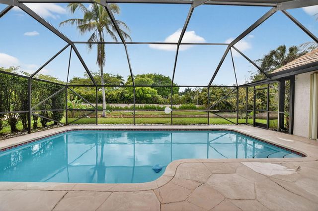 20174 Back Nine Drive, Boca Raton, FL 33498