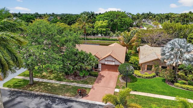 20174 Back Nine Drive, Boca Raton, FL 33498